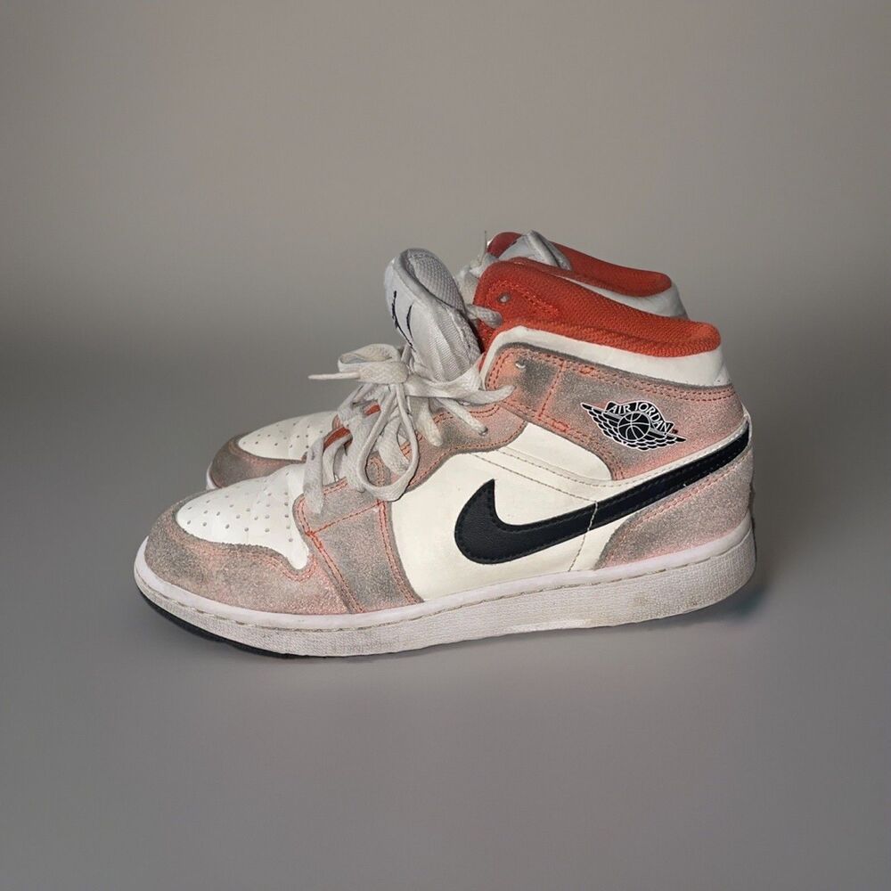 Nike Air Jordan 1 Mid SE GS White Sail Orange Suede DV1336-800 4.5Y  Women’s